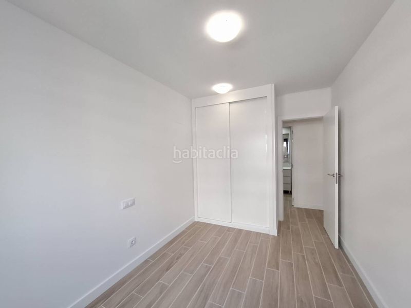 Foto 14a05f2c-527f-4945-89a0-d8a23fe2ba23. Rent flat with parking pool in El Cañaveral Madrid