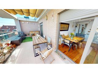 Lloguer Àtic  Calle josefa fernández buterga. Ático con terraza amueblado, equipado y listo para entrar  en zo