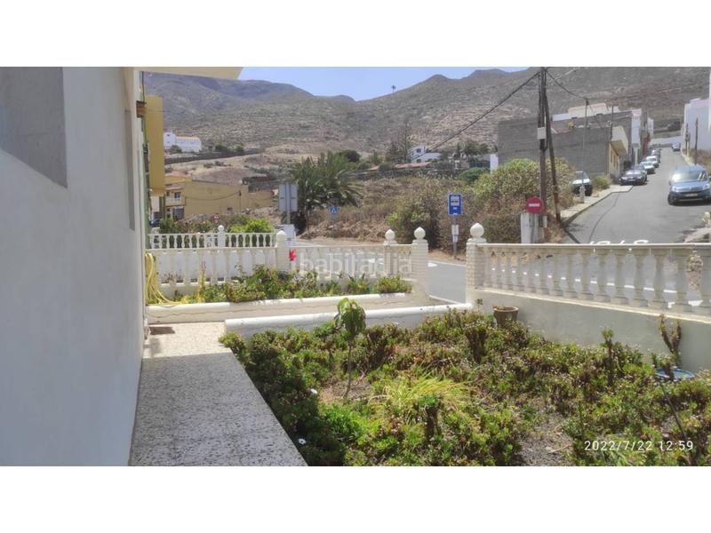 Foto b440e28f-6031-406f-b3bc-22f38d34d11f. Casa in calle covadonga 93 in Los Quintana - Piso Firme Gáldar