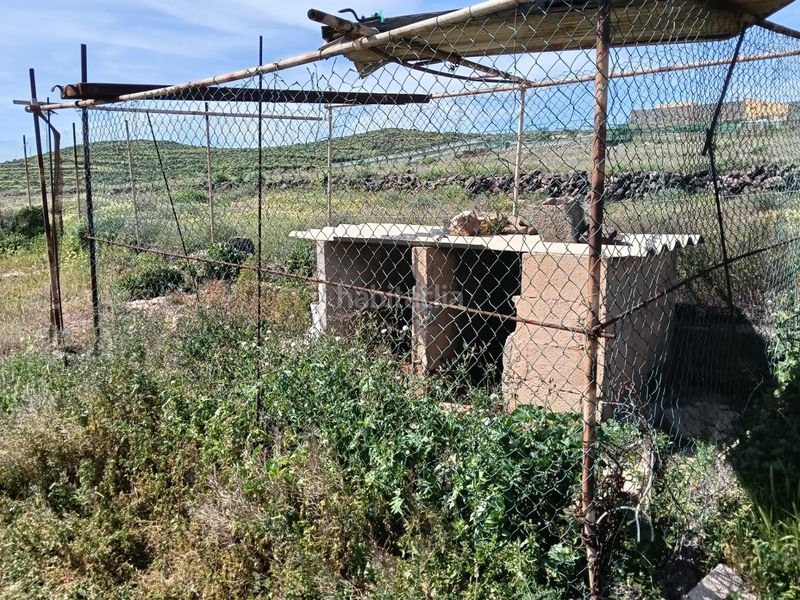Foto d662c9e7-2dfc-43ee-a804-b620178cd34f. Finca rústica a n/a a Sequero Ingenio