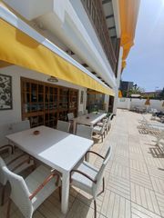 Local Comercial en Calle roma 14. Restaurante bar-piscina en venta, playa del ingl�s