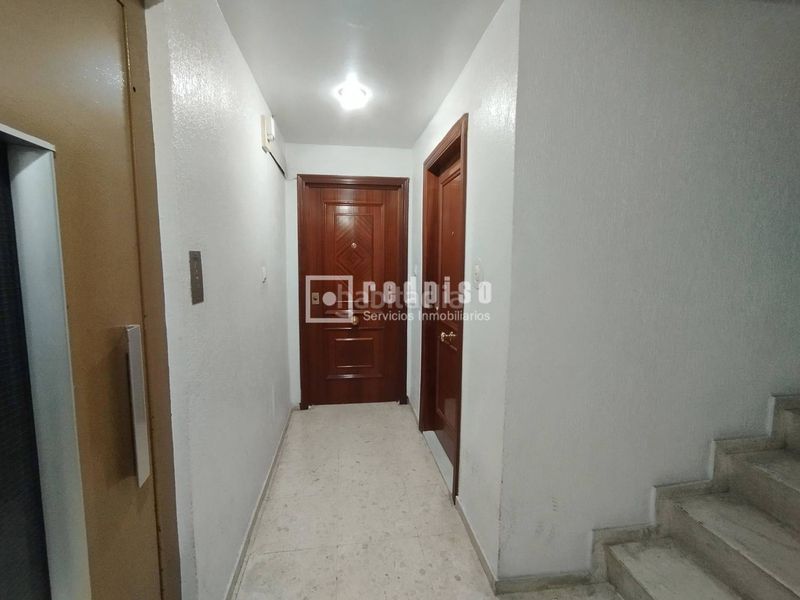 Foto 48517a81-15c6-49a4-8557-25b9cfb61150. Lloguer pis a Triana Oeste Sevilla