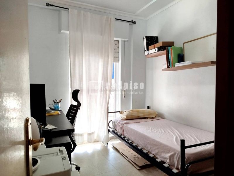 Foto b4877785-d15b-4a61-9909-27ca3ffb066a. Lloguer pis a Triana Oeste Sevilla