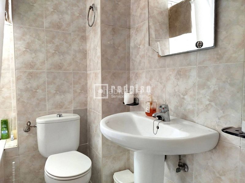 Foto f232915f-1e07-44b5-8f34-49f3e4a0b20b. Lloguer pis a Triana Oeste Sevilla