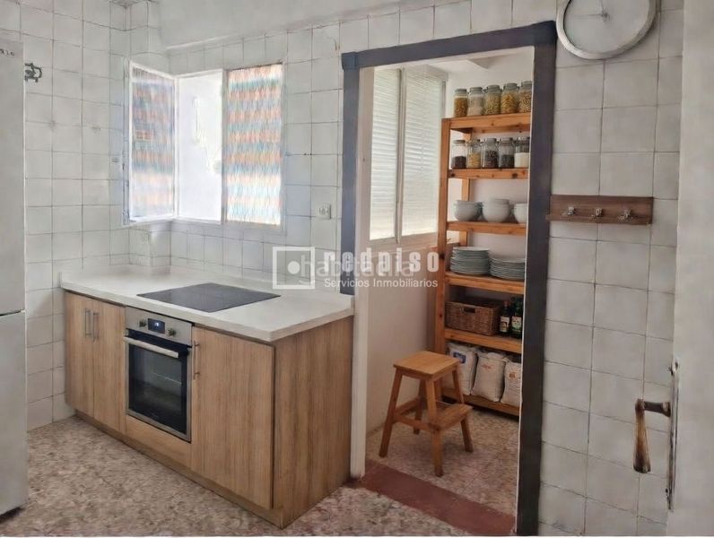 Foto 1357162a-9abc-4d93-972b-f80b0fb66f42. Pis a Triana Oeste Sevilla