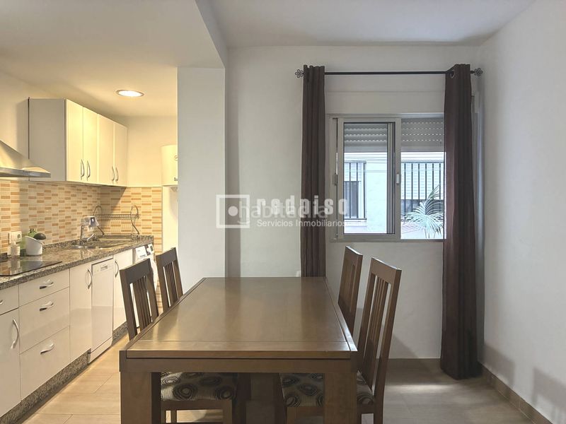 Foto bd229057-8779-4d4d-88c1-20c0db3186f8. Pis a Triana Oeste Sevilla