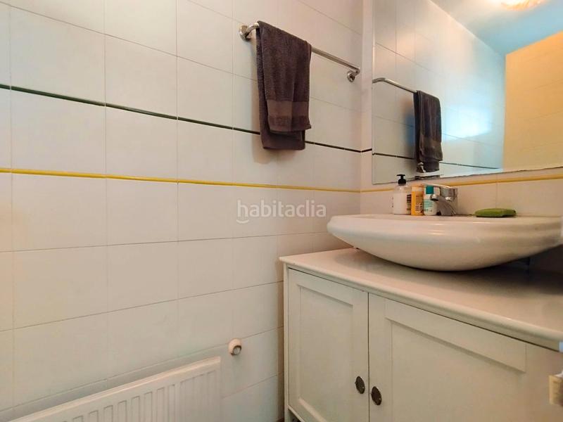 Foto c45190b7-8c6a-4d38-a96e-3bba10d148e8. Casa bifamiliare con riscaldamento piscina in Centro Rivas - Vaciamadrid