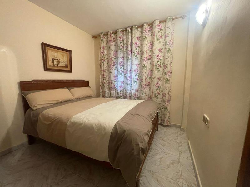 Foto 4ec04b3b-0ee3-48a8-bf89-a2227d54f76b. Chalet casa de esquina en una sola planta con gran jardín en Chinchón