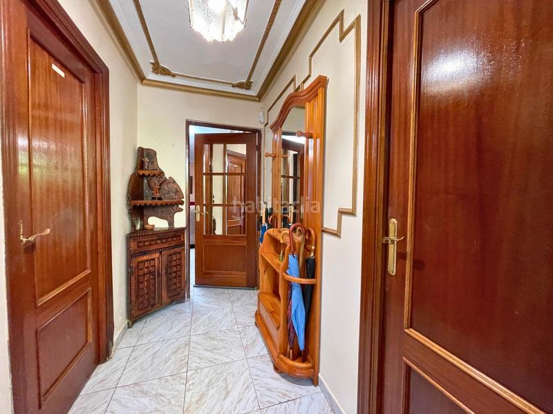 Foto a573acba-3c5f-4514-a8d5-9a0a7db6fca5. Chalet casa de esquina en una sola planta con gran jardín en Chinchón