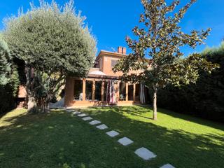 Casa pareada en Urbanizaciones. Chalet pareado en rivas vaciamadrid