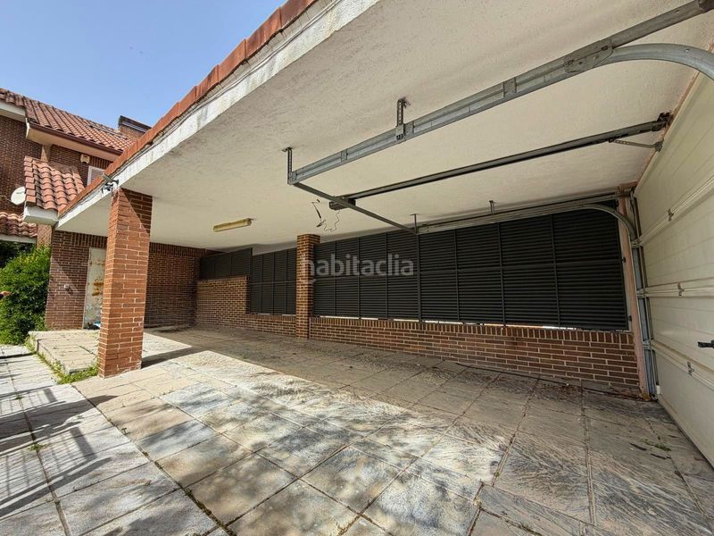 Foto afaad03e-76b6-4591-b681-66e14c567df1. Xalet amb xemeneia calefacció aparcament piscina a Rivas - Vaciamadrid
