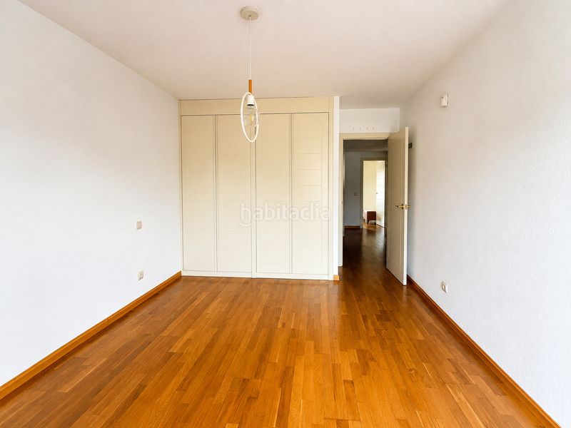 Foto 4679d0e4-ac31-414d-88db-7163cc074082. Casa aparellada amb calefacció a Centro Rivas - Vaciamadrid
