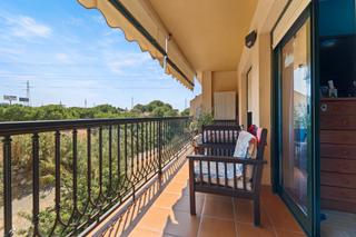 Apartamento  Calle calerita 12. Su nuevo hogar en urbanización la calerita: 3 habitaciones, como