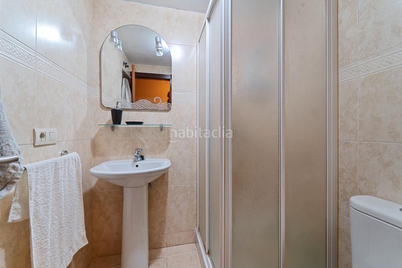 Foto 6d5960f1-bd6d-48f8-9ff6-fb96fab5d83f. Apartment in calle calerita 12 in Centro ciudad Fuengirola