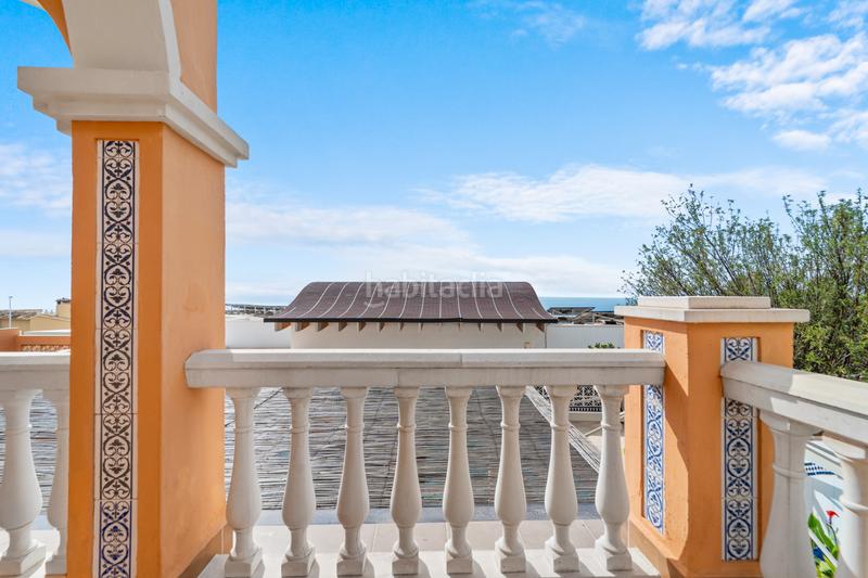 Foto 37d9a3a6-dcd3-4f1a-8ebc-f63a26100b5f. Casa ubicación privilegiada pueblo – villa con gran otencial y piscina privada en Benalmádena