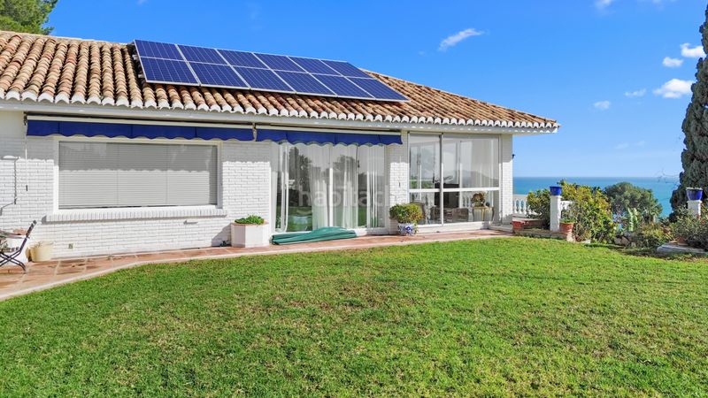 Foto ab653efd-28b1-4893-9b60-387fa919c343. Casa amb xemeneia aparcament piscina a La Capellanía - El Higuerón Benalmádena