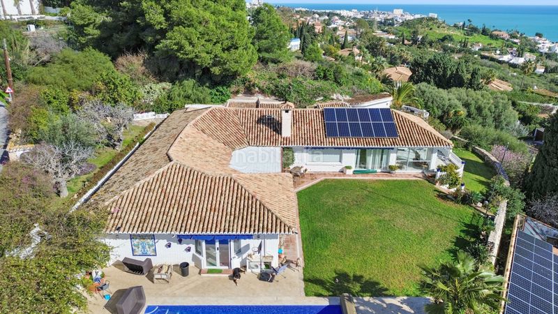 Foto b613336e-74e7-481d-8532-47d341da16fc. Casa amb xemeneia aparcament piscina a La Capellanía - El Higuerón Benalmádena