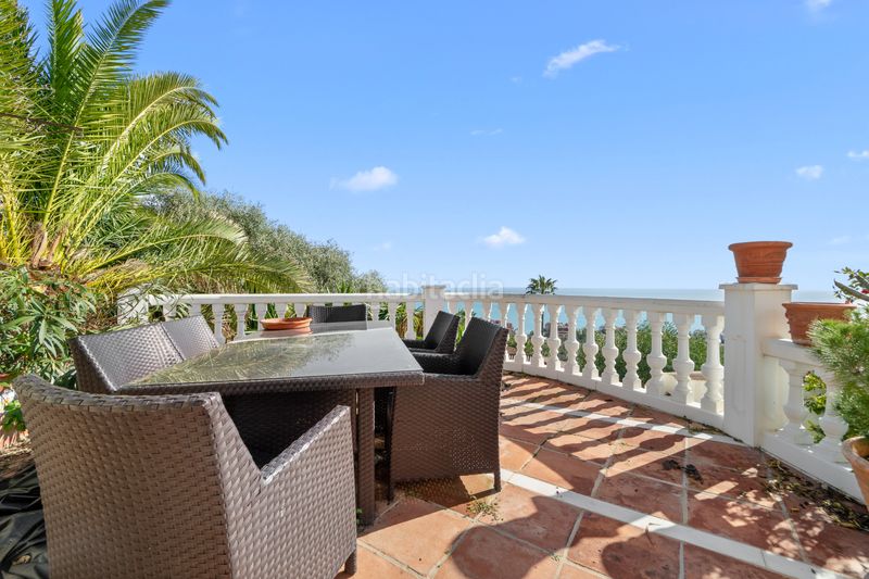 Foto ce273b6b-d9f4-40e1-bf31-f1cd59e37433. Casa amb xemeneia aparcament piscina a La Capellanía - El Higuerón Benalmádena