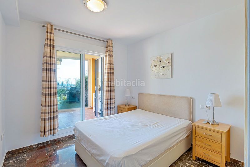 Foto bdd42409-df39-44ba-ac82-0aa0216e3bda. Piso en Las Gaviotas - Carvajal Fuengirola