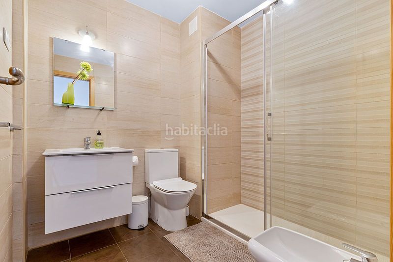 Foto d7302a67-7cb8-4d8e-bb2b-bff0b3de6aa5. Piso en Las Gaviotas - Carvajal Fuengirola