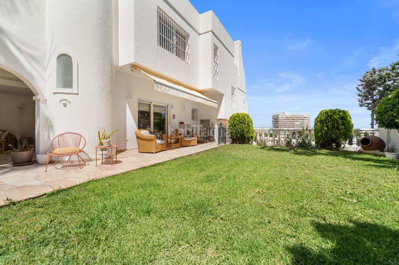 Foto 7bfea520-8924-4eef-b2cd-9b2bb8217457. Casa adossada amb aparcament piscina a Hacienda Torrequebrada Benalmádena
