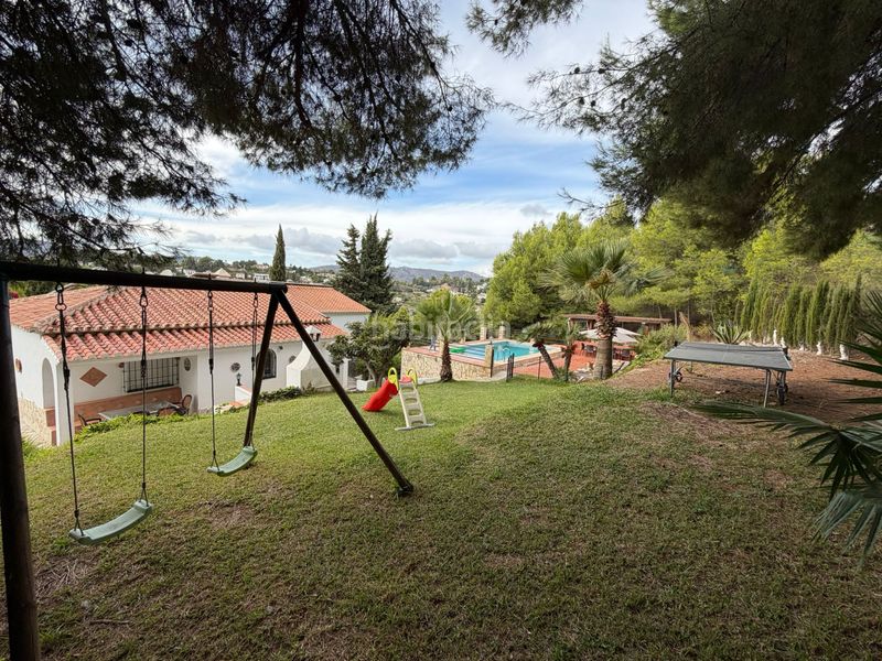 Foto 0869b490-9be2-4323-b2f1-3ad685dda3e6. Casa amb xemeneia aparcament piscina a Frigiliana