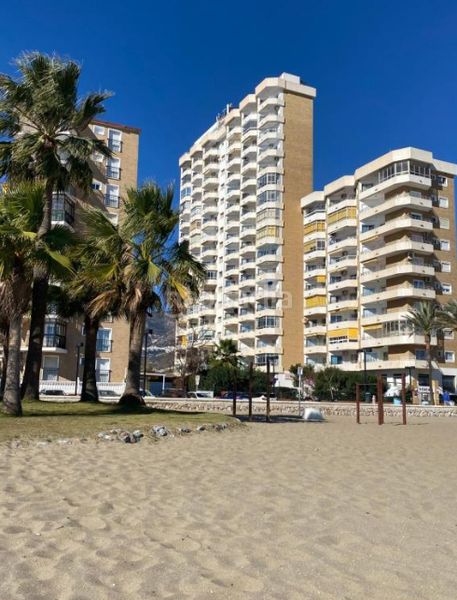 Foto e525e8ee-4c9c-4ff9-9bf2-3c0984f07a3e. Pis amb piscina a Playa de los Boliches Fuengirola