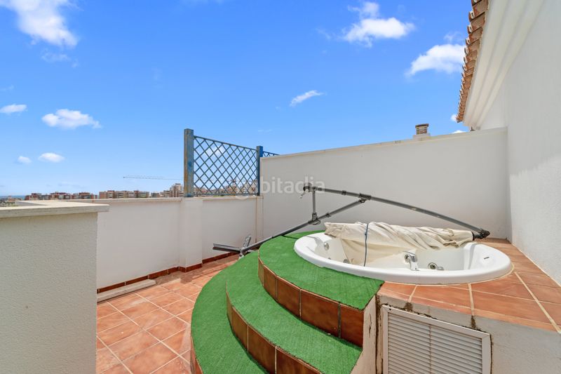 Foto d015c848-644a-47c2-9a1b-ae31cdb33c9a. Casa adossada amb aparcament piscina a El Pinar- Palacio de Congresos Torremolinos