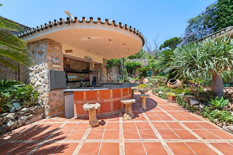 Foto 094693c6-4482-4d4e-9b16-15f5e656af05. Casa amb xemeneia calefacció aparcament piscina a Benalmádena