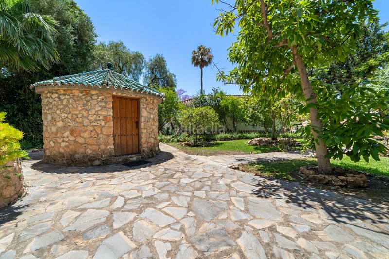 Foto a4d8f8be-a871-44a2-b193-4d65c8bfbc67. Casa amb xemeneia calefacció aparcament piscina a Benalmádena