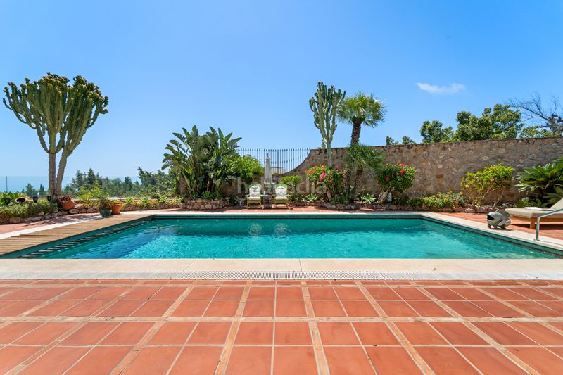 Foto d17ccc0b-ebdf-45bf-b6df-3fc767339ab1. Casa amb xemeneia calefacció aparcament piscina a Benalmádena