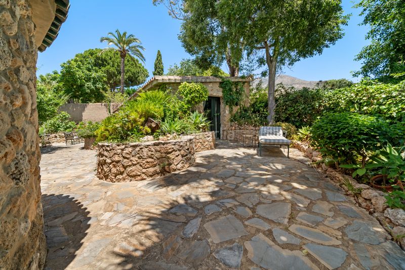 Foto d4ce6b9e-2f86-463b-bc15-8453db6bcb2e. Casa amb xemeneia calefacció aparcament piscina a Benalmádena
