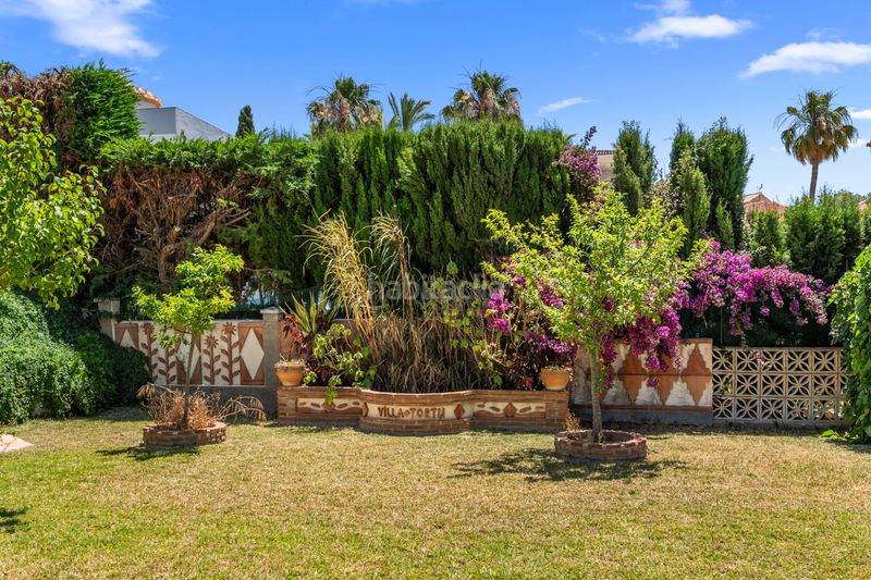 Foto 64a9d540-3612-464a-af91-2cfe423f6894. Casa amb calefacció aparcament piscina a Hacienda Torrequebrada Benalmádena