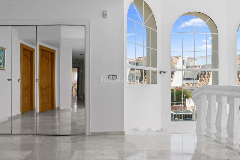 Foto 8f55fc59-417c-4c91-9498-6b20e1531126. Casa amb calefacció aparcament piscina a Hacienda Torrequebrada Benalmádena