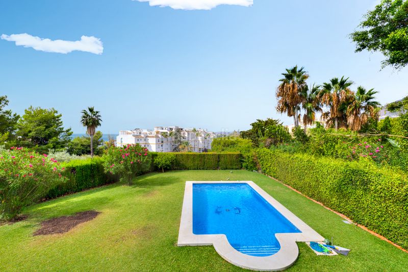 Foto 33280618-9890-471f-b83b-6d2c0d9b3f95. Casa amb calefacció aparcament piscina a Hacienda Torrequebrada Benalmádena