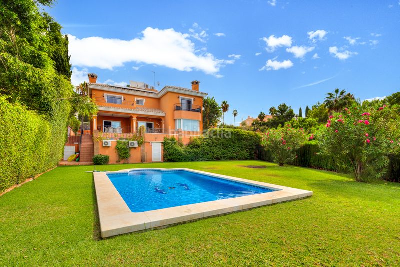 Foto ac50d48b-c68c-47de-8c47-b9385e7caa5d. Casa amb calefacció aparcament piscina a Hacienda Torrequebrada Benalmádena