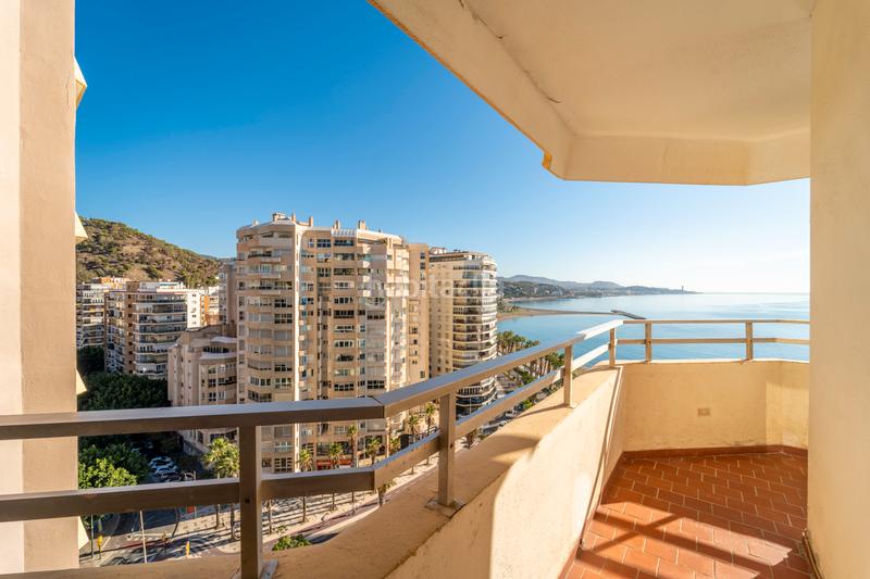 Foto 0fde55d4-a73c-4ded-9bed-c9b129516827. Piso welcome to your dream home in ! en La Malagueta - Monte Sancha Málaga