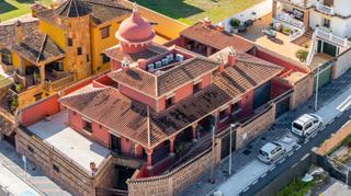 Xalet  Calle alicia. ¿busca una villa diferente y particular que sin duda destaque al