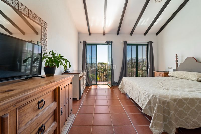 Foto f185079c-7c95-4912-809e-6a62d773bc1b. Casale con camino parcheggio piscina in Valtocado - La Alquería - La Atalaya Mijas