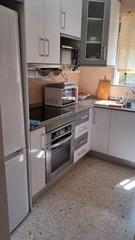 Appartement à Avda .alfonso puchades. Maravilloso apartamento de tres dormitorios en zona levante