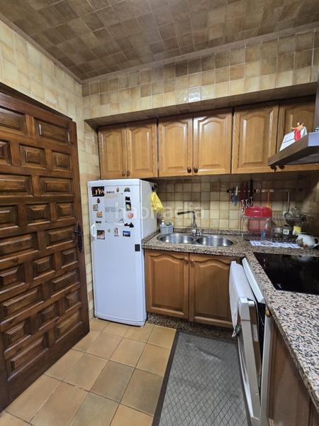 Foto 5f3bdd15-5de9-4a52-ba3d-fb03ab0958b7. Casa a urbanización coblanca a Urbanizaciones Benidorm