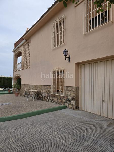 Foto a0495963-eb07-4735-9f5c-d5ab7a73250e. Casa a urbanización coblanca a Urbanizaciones Benidorm