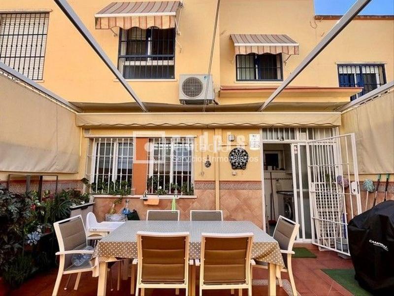 Foto d27a1e25-cadc-4345-9448-e4cc758772bc. Chalet con riscaldamento parcheggio in El Tejar - Hacienda Bizcochero Málaga