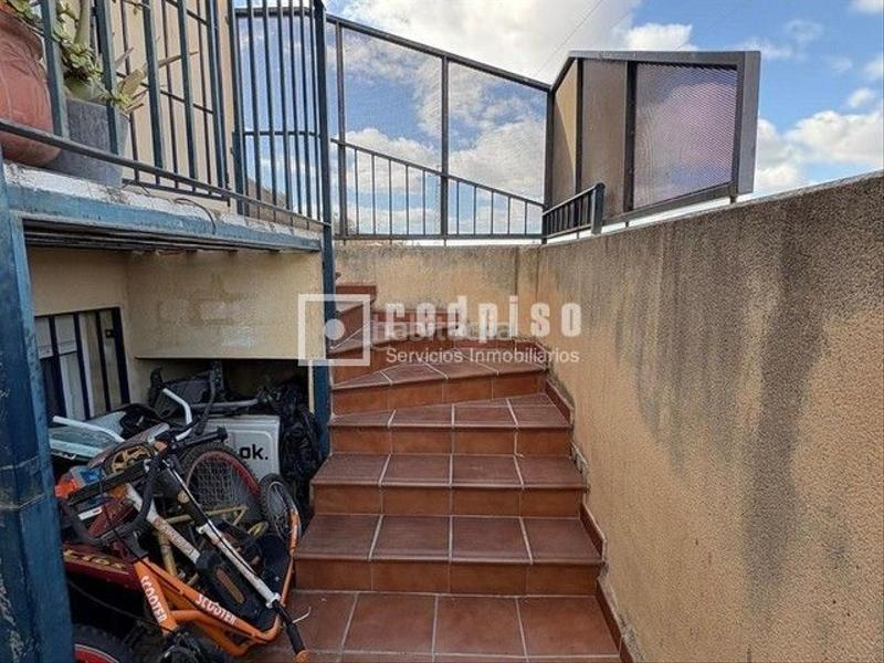 Foto 29d1bc1e-b63b-4d2c-8a7e-16a2b0829e91. Duplex with heating in El Cortijuelo Málaga