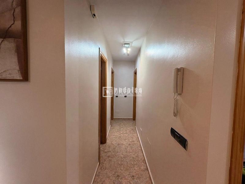 Foto 348c8df2-f4f3-4b49-9c30-c2b9cf1e8eb9. Duplex with heating in El Cortijuelo Málaga