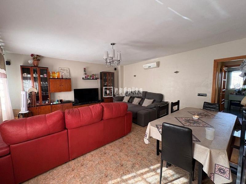 Foto d6e88296-e264-4ec5-9917-29410f9688ee. Duplex with heating in El Cortijuelo Málaga