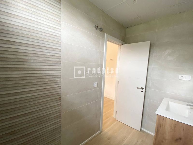 Foto ea06a7df-8f6c-4c1b-a5d6-55c40ed64e4b. Apartament amb piscina a El Consul - Ciudad Universitaria - El Romeral Málaga