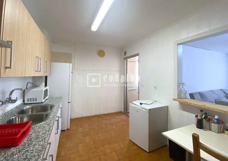 Foto 33f94a78-aba3-47ff-9c33-9f26915a7fe8. Rent flat with heating in El Consul - Ciudad Universitaria - El Romeral Málaga