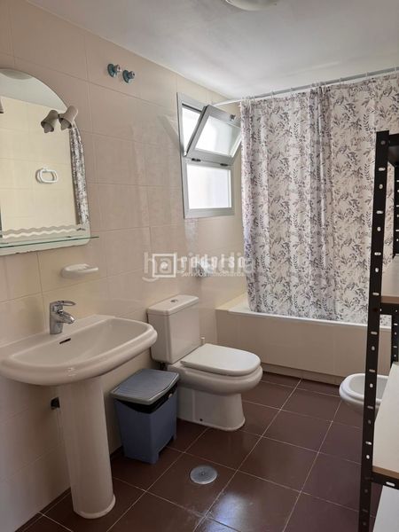 Foto c1509e1a-e959-467d-a356-a8c339c6fb6f. Affitto duplex con riscaldamento in El Consul - Ciudad Universitaria - El Romeral Málaga