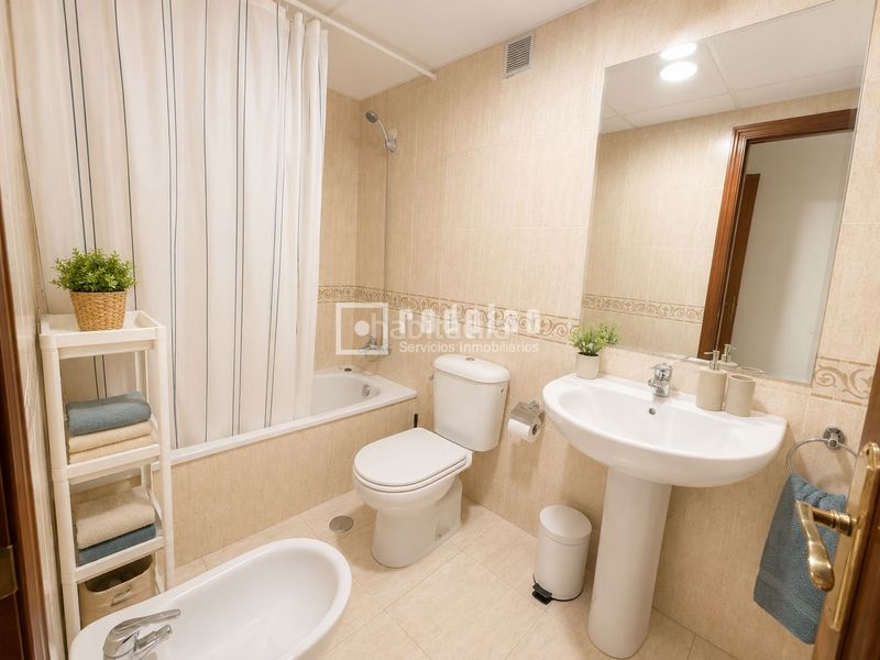 Foto eed66c46-b9c3-42dc-92e8-456c9dae9219. Lloguer pis amb calefacció piscina a El Tejar - Hacienda Bizcochero Málaga